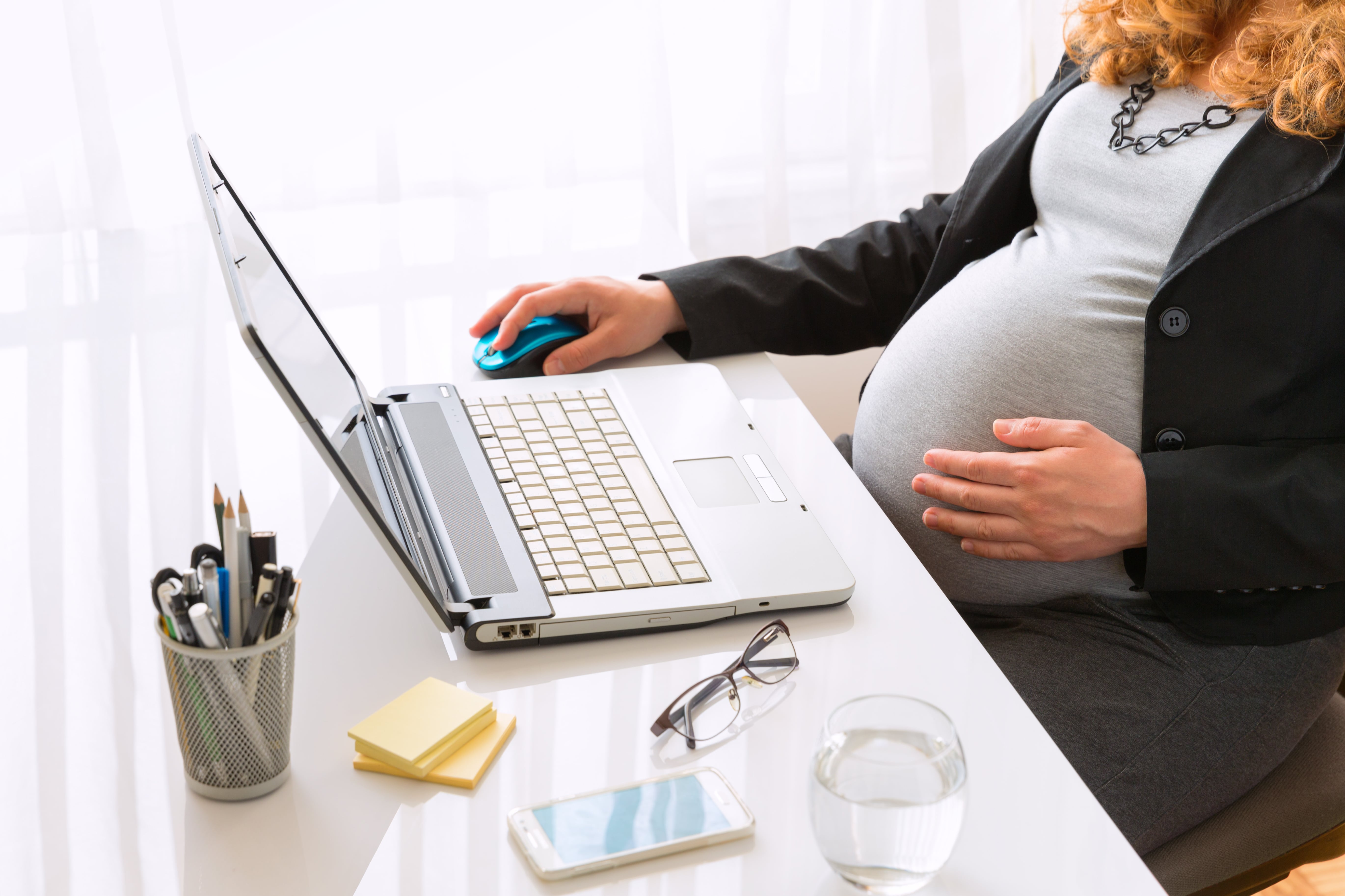 Пособия неработающим беременным в 2024 году. Декретный отпуск. Безработные беременные женщины.